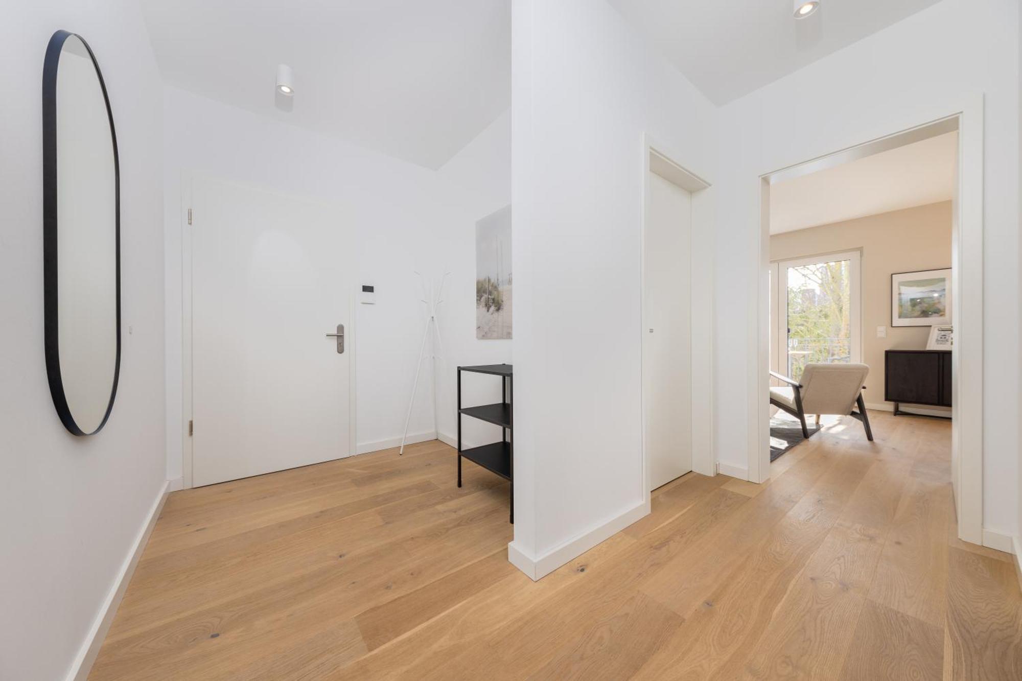Ferienwohnung Strom Acht - Modern Frisch Inkl Stellplatz, Balkon - 200M Zum Alten Strom Rostock Bagian luar foto